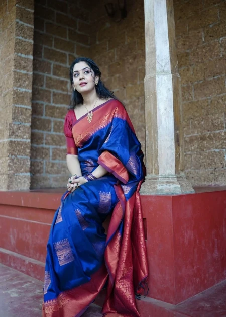 Manas Ethnic